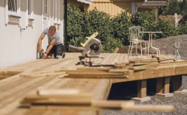 Construction d'une terrasse surélevée